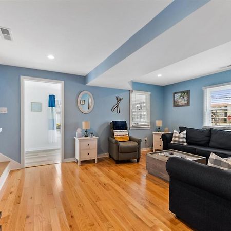 Newly Renovated 4 Bedroom Home Only 2 Blocks From The Beach! Wildwood Exterior foto