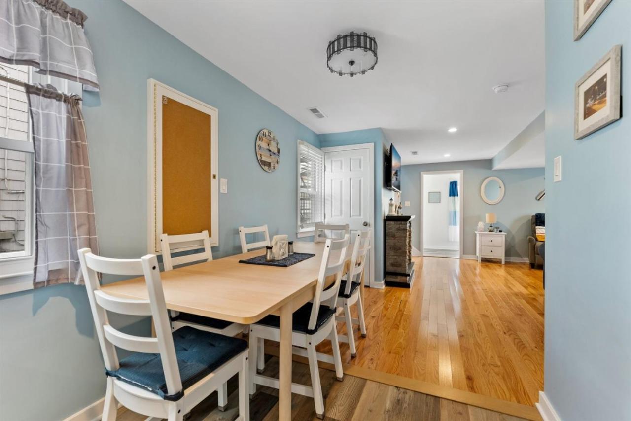 Newly Renovated 4 Bedroom Home Only 2 Blocks From The Beach! Wildwood Exterior foto