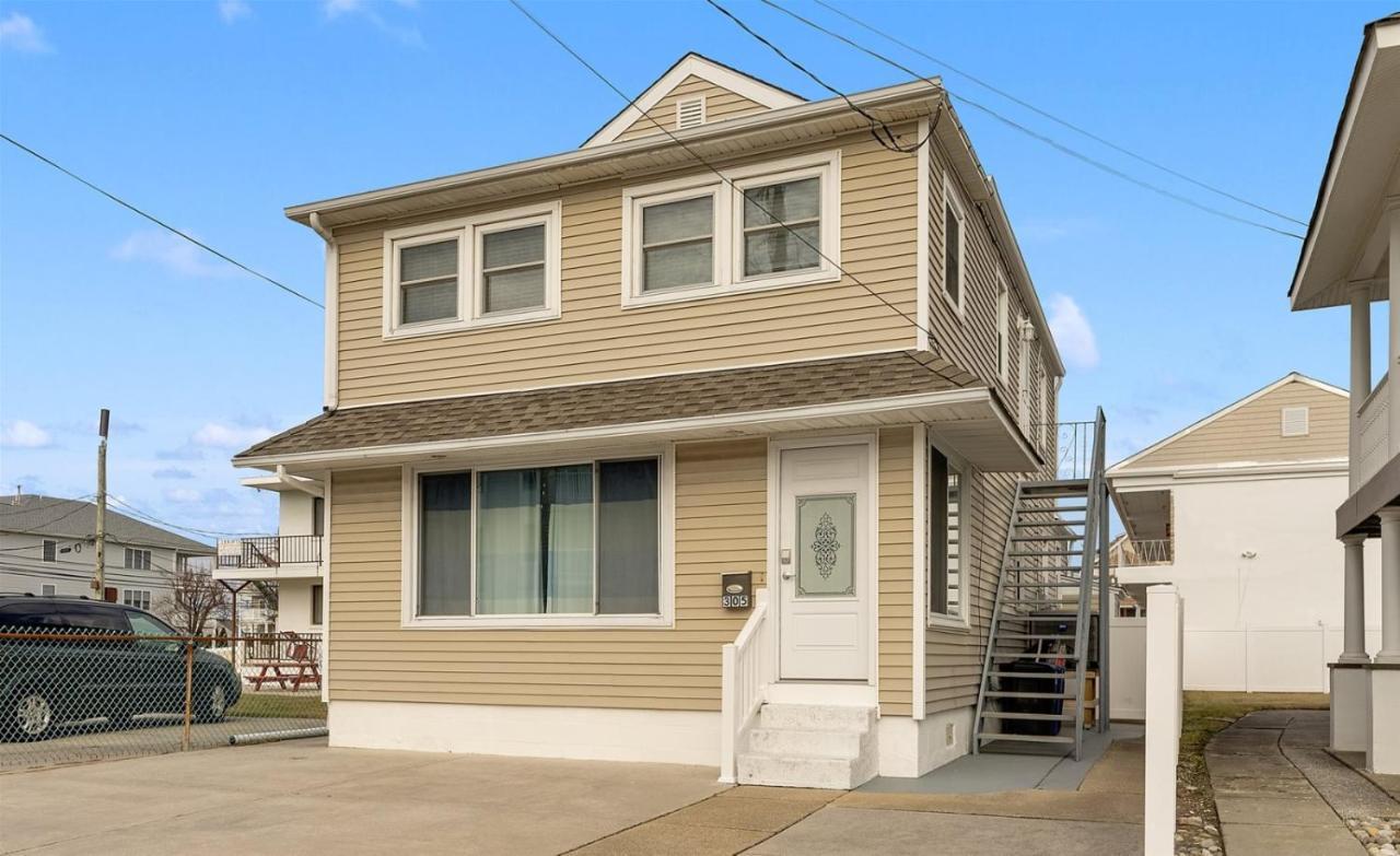 Newly Renovated 4 Bedroom Home Only 2 Blocks From The Beach! Wildwood Exterior foto